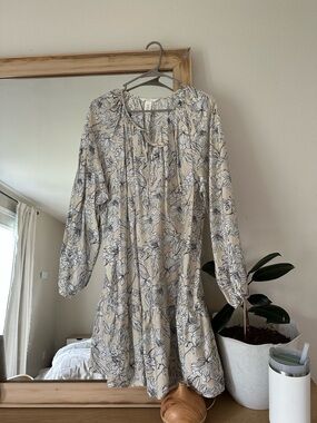 H&M Cream Floral Long-Sleeve Tiered Dress